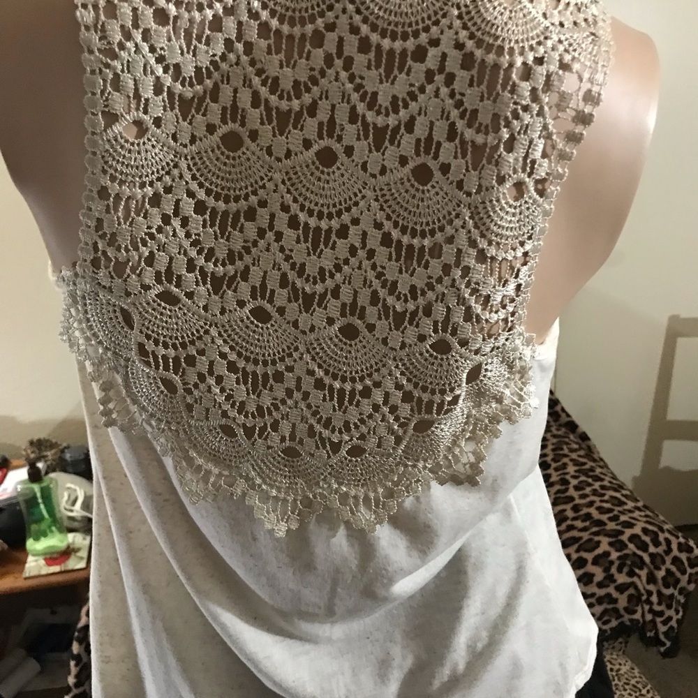 Ladies sleeveless open front cardigan